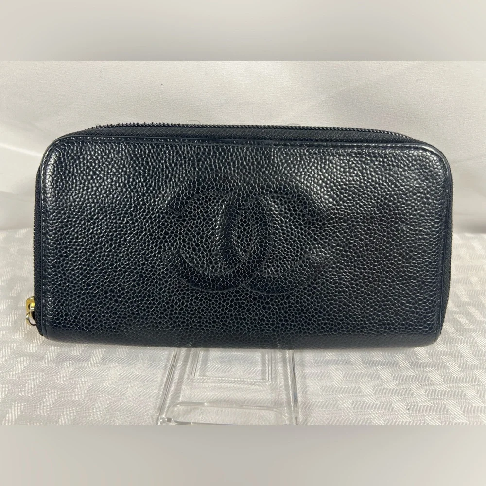 1125: Chanel Black Caviar Leather Zip Around Long Wallet CC Logo